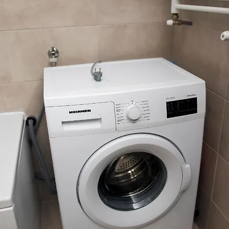 Moghioros Park Apartament *