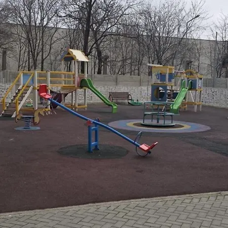 Apartment 2 Camere,moghioros Park Bucharest