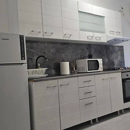 2 Camere,moghioros Park 布加勒斯特