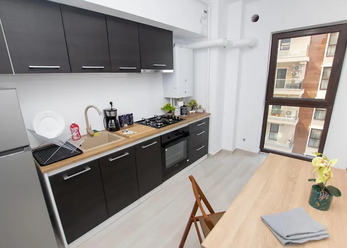 2 Camere,moghioros Park Lejlighed *