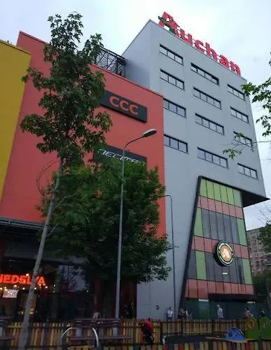 2 Camere,moghioros Park * Bucharest