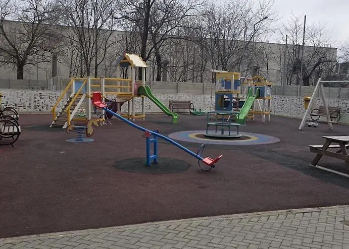 Apartment 2 Camere,moghioros Park Bucharest