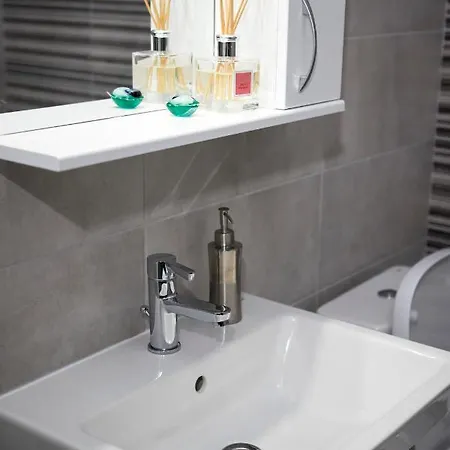 Apartament 2 Camere,Moghioros Park